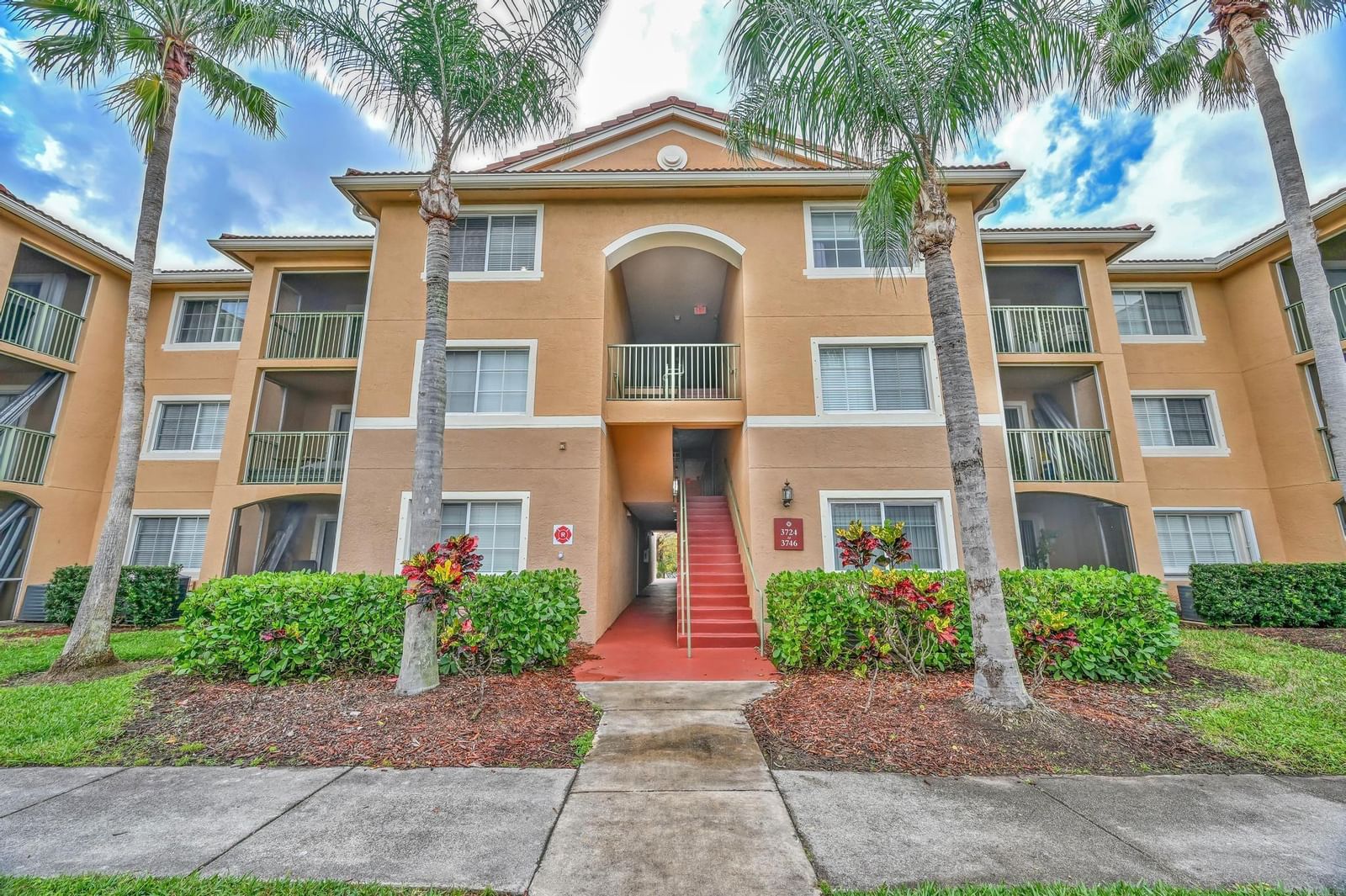 3740 NW Adriatic Lane, Jensen Beach, FL 34957 photo 2