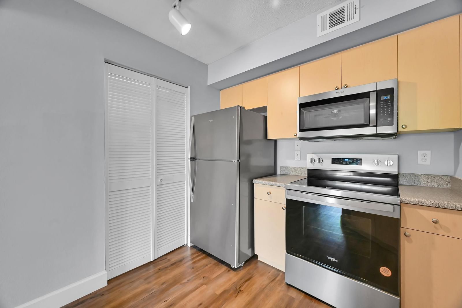 3740 NW Adriatic Lane, Jensen Beach, FL 34957 photo 4