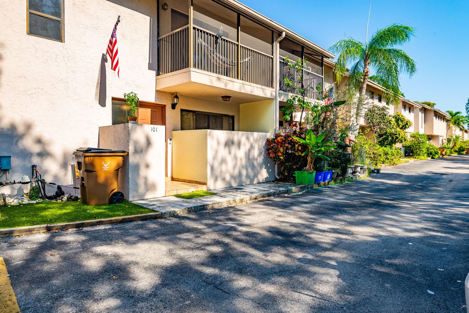 740 SE 1st Way #101, Deerfield Beach, FL 33441 photo 2