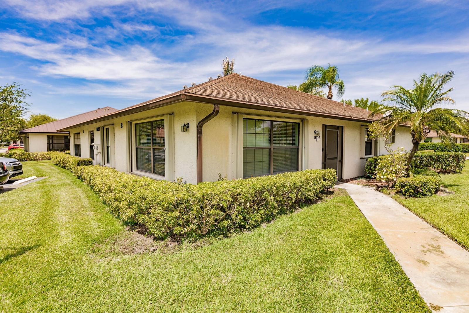 1607 Laurel Leaf Lane #B, Fort Pierce, FL 34950 photo 2