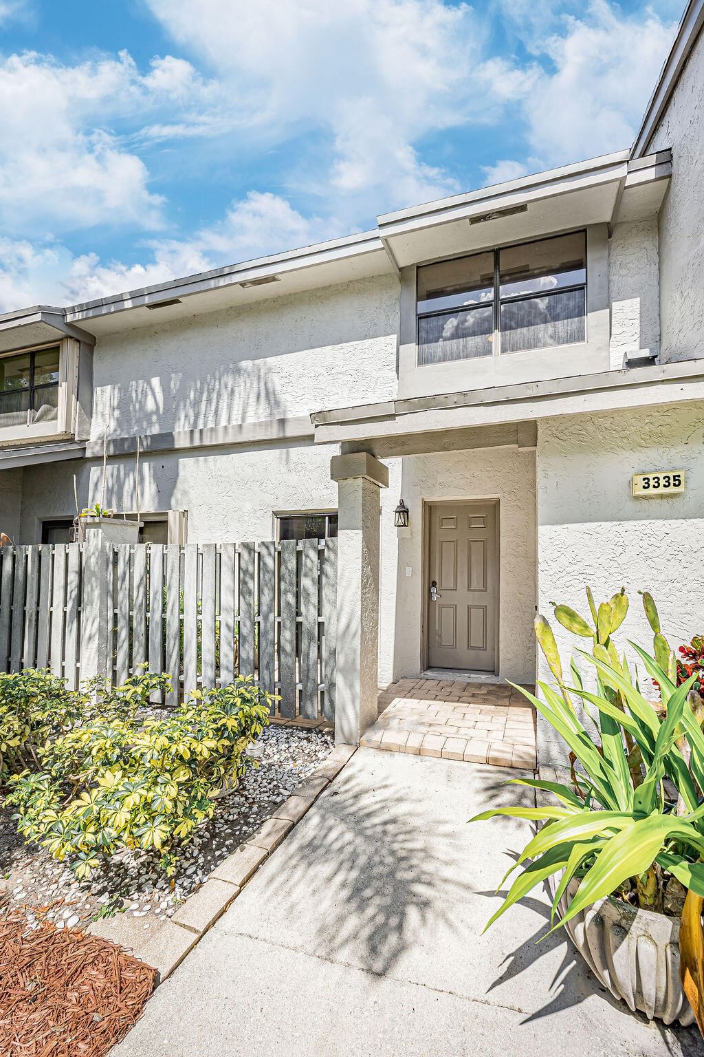 3335 Carambola Circle S, Coconut Creek, FL 33066 photo 2