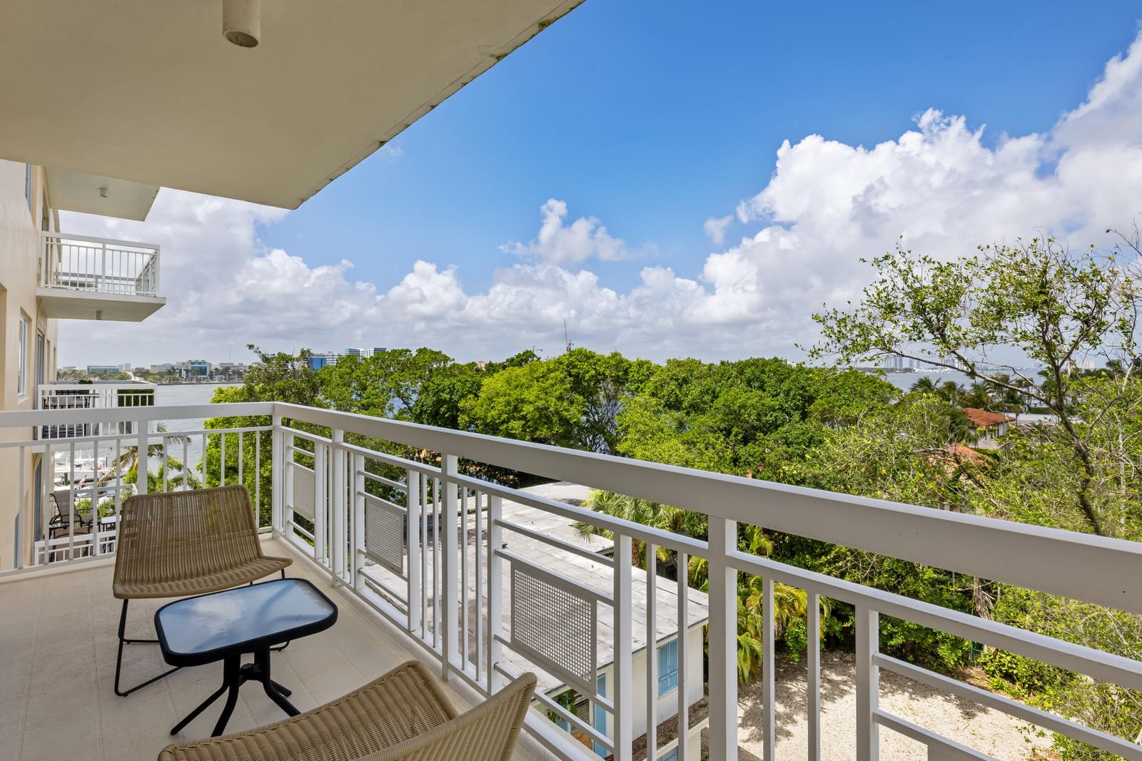 250 Bradley Place #606, Palm Beach, FL 33480 photo 3