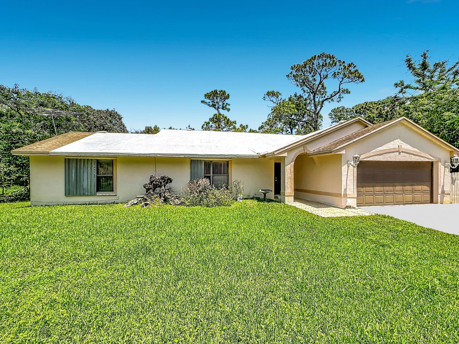 12821 N 86th Rd Road N, The Acreage, FL 33412 photo 2