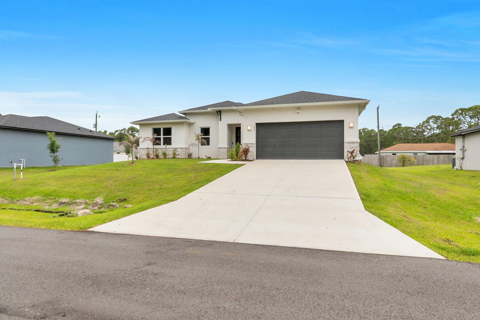 544 Higgs Avenue NW, Palm Bay, FL 32907 photo 2