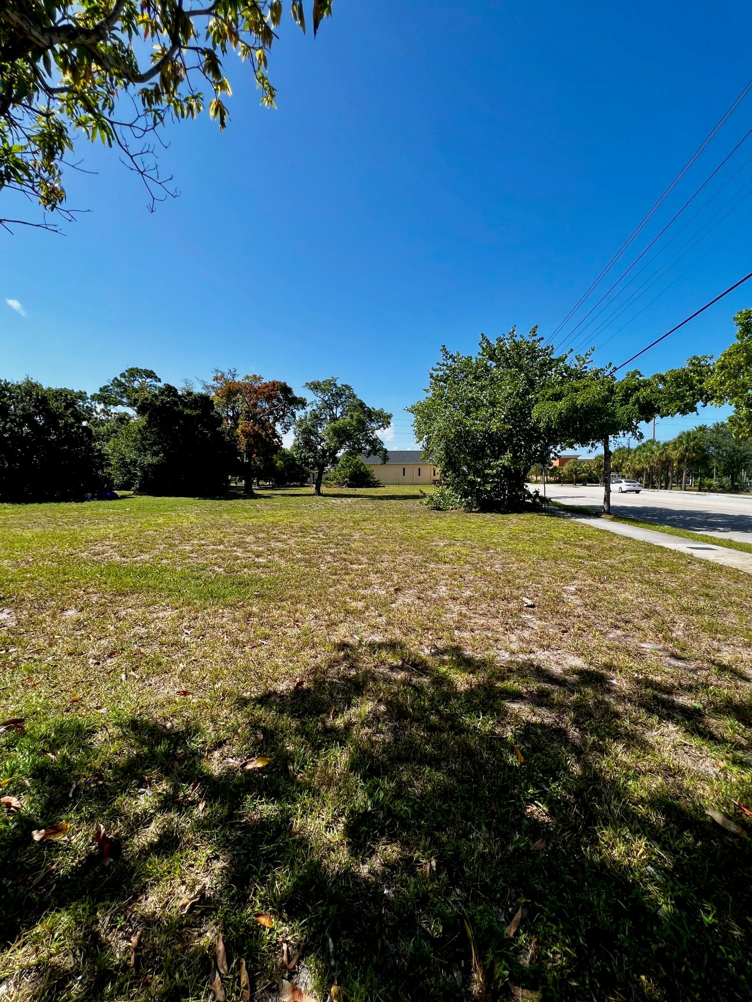 435 NW 7th Avenue, Fort Lauderdale, FL photo 4