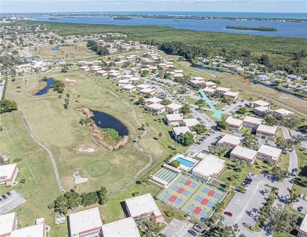 28 Pine Arbor Lane #101, Vero Beach, FL 32962 photo 2