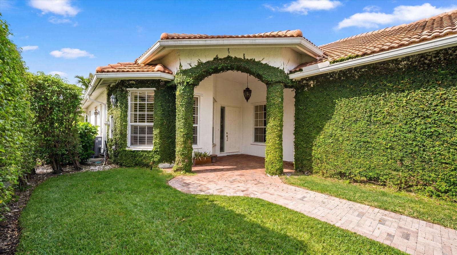 2920 Twin Oaks Way, Wellington, FL 33414 photo 2