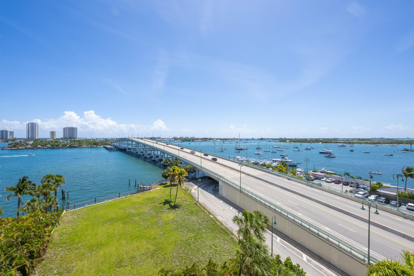 2640 Lake Shore Drive #1811, Riviera Beach, FL 33404 photo 2