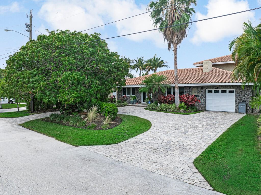 491 SE 16th Avenue, Pompano Beach, FL 33060 photo 2