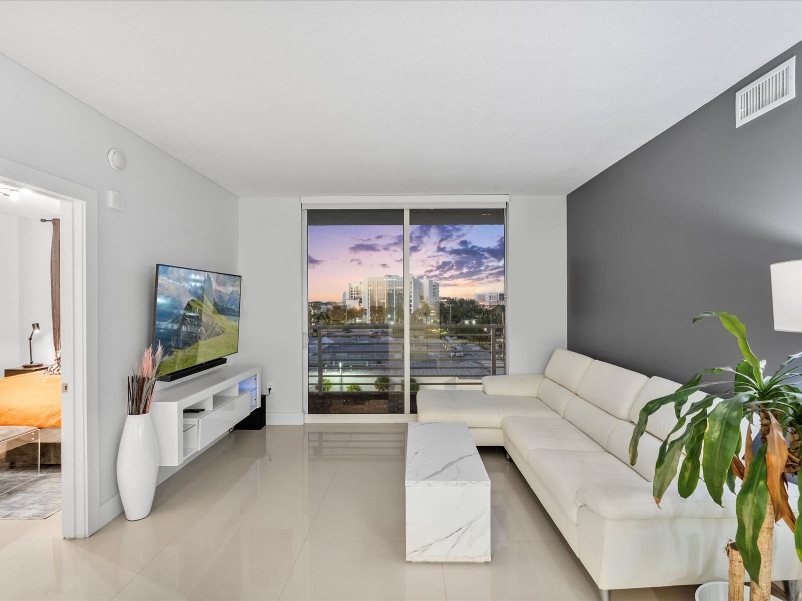 18800 NE 29th Avenue #704, Aventura, FL 33180 photo 5