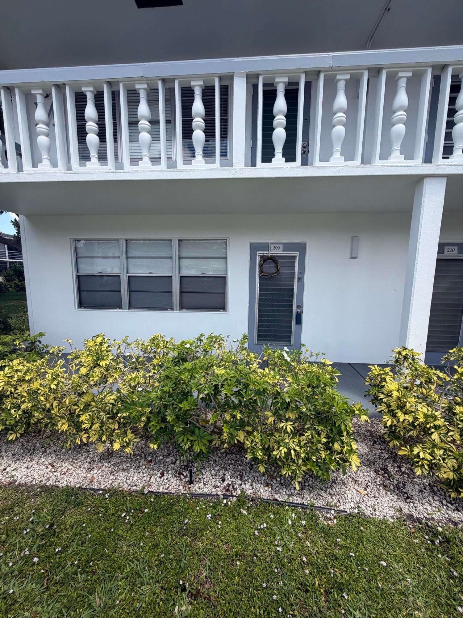 209 Newport M #209, Deerfield Beach, FL 33442 photo 2