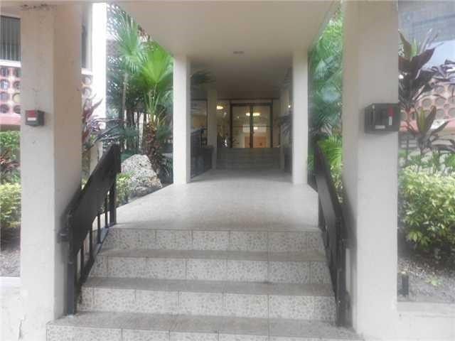 4222 Inverrary Boulevard #4116, Lauderhill, FL 33319 photo 4