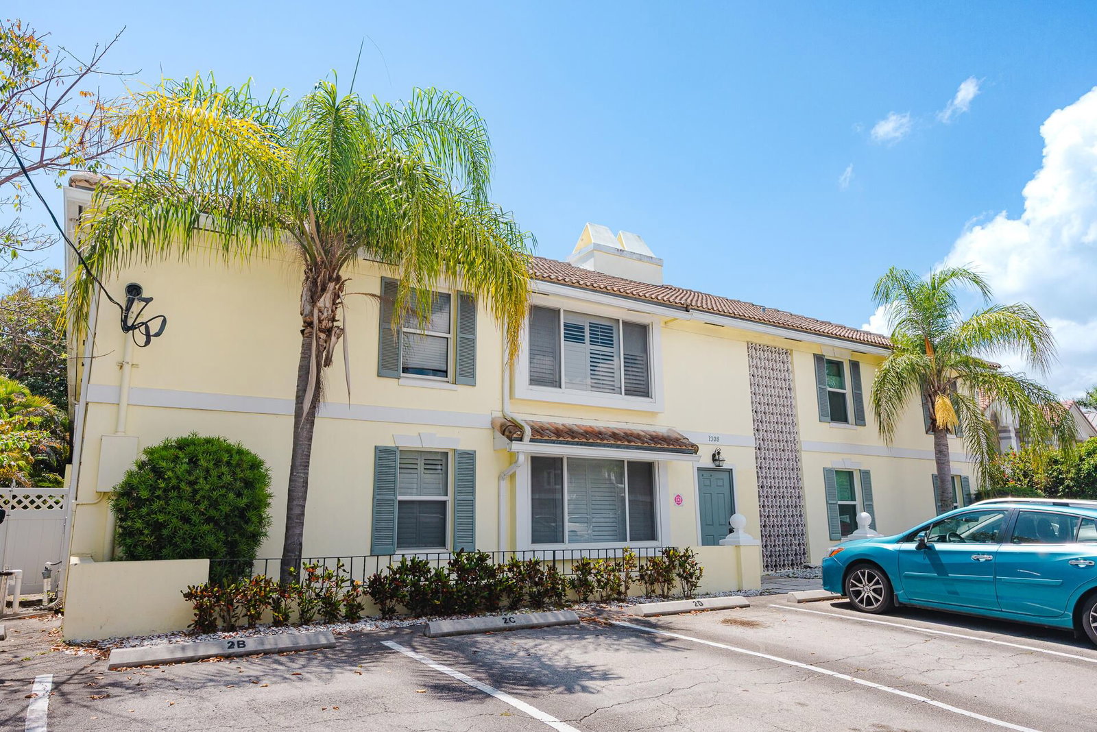 1308 Bayview Drive #1c, Fort Lauderdale, FL 33304 photo 3