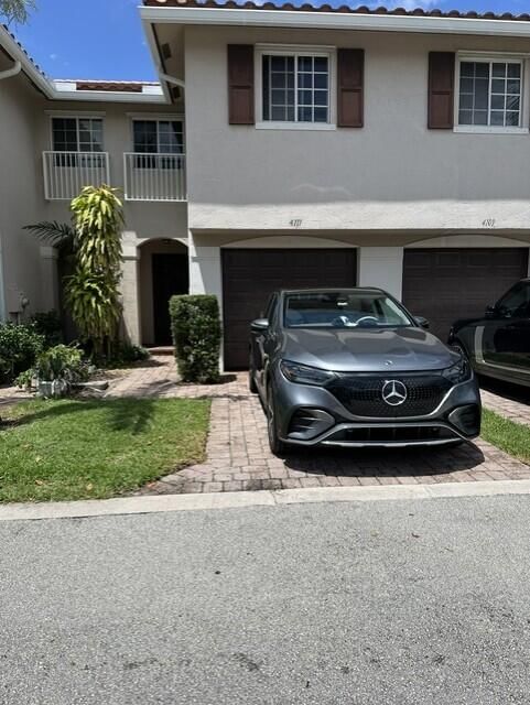 4111 Napoli Lake Drive, West Palm Beach, FL 33410 photo 5