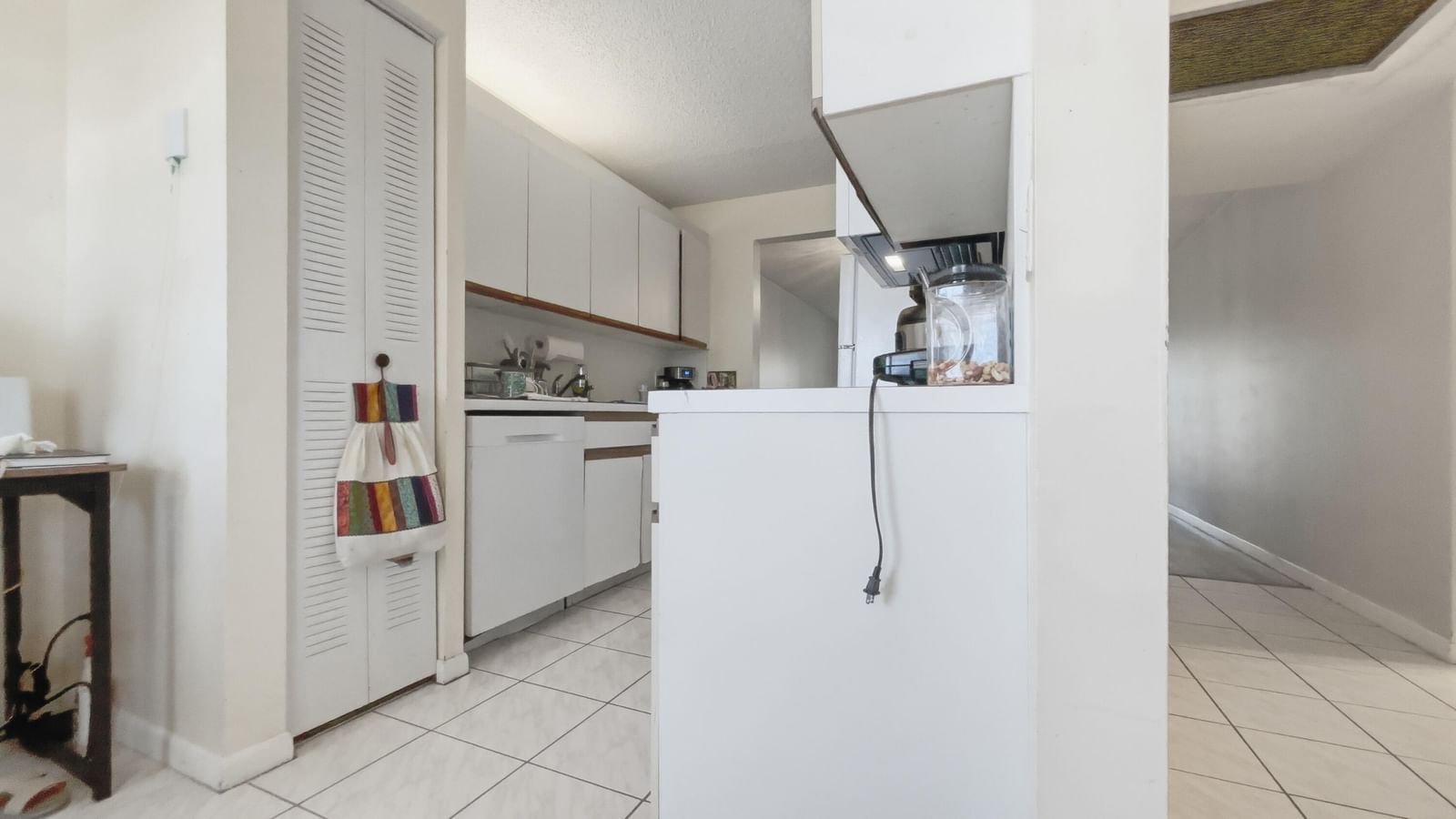 1200 SW 124th Terrace #208o, Pembroke Pines, FL 33027 photo 4