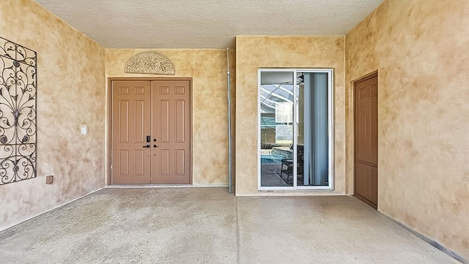 10521 SW Westlawn Boulevard N, Port St Lucie, FL 34987 photo 2