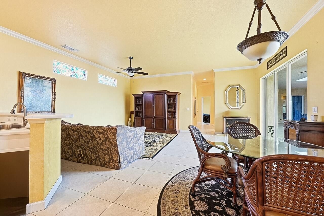 10521 SW Westlawn Boulevard N, Port St Lucie, FL 34987 photo 4