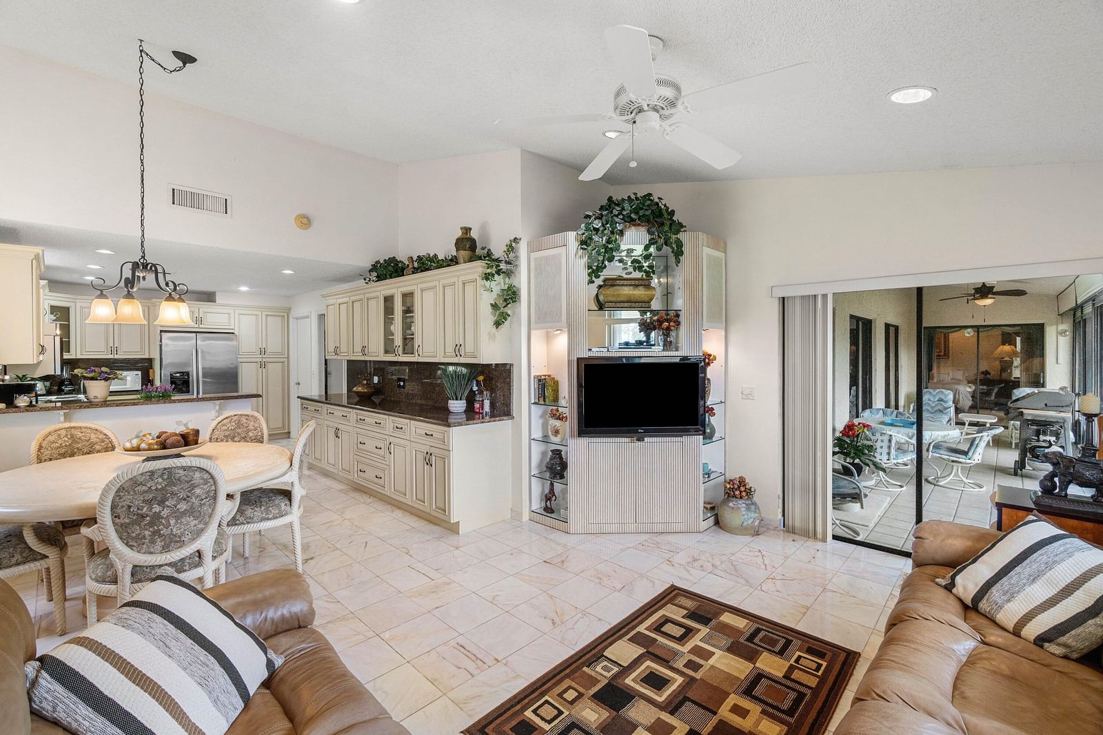 5692 Willow Creek Lane, Delray Beach, FL 33484 photo 5