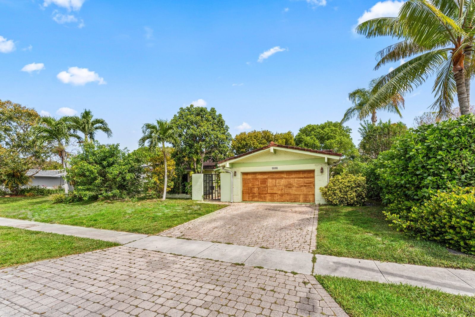 2753 NW 34th Street, Boca Raton, FL 33434 photo 2