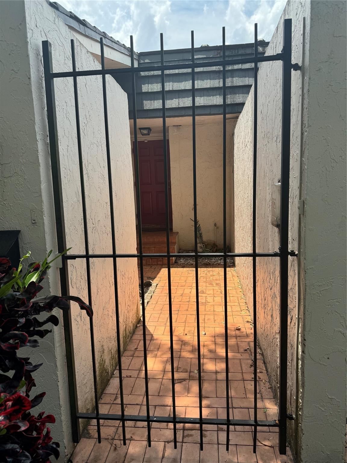 455 NW 68th Avenue #702, Plantation, FL 33317 photo 3