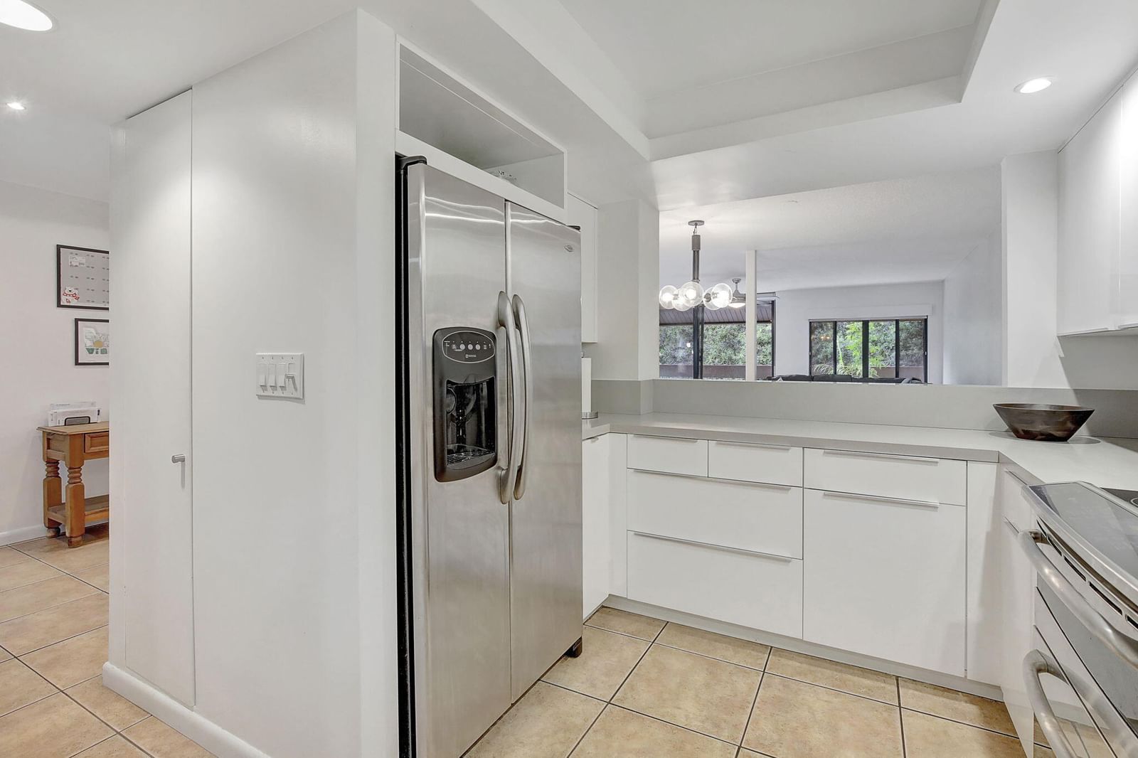 141 SW 96th Terrace #302, Plantation, FL 33324 photo 2
