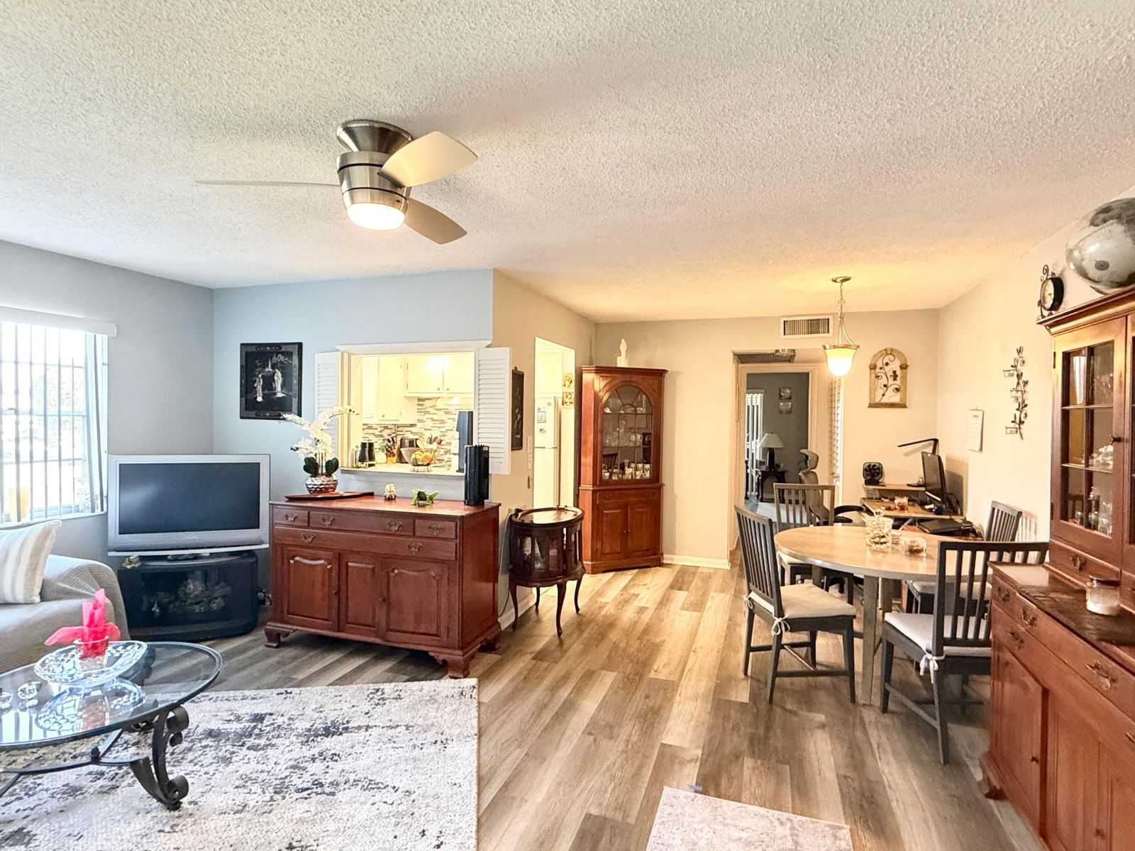 228 Canterbury J, West Palm Beach, FL 33417 photo 3