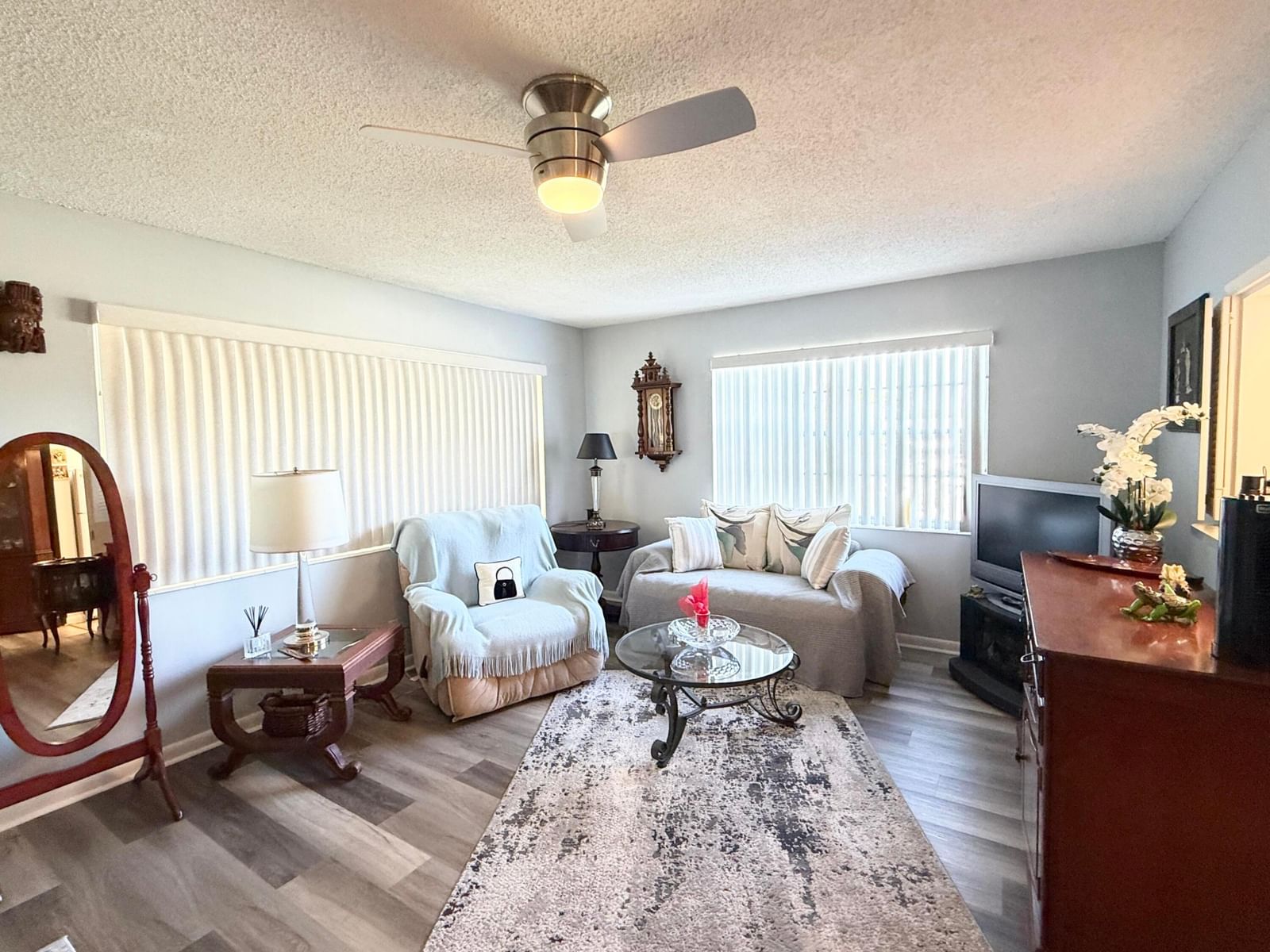 228 Canterbury J, West Palm Beach, FL 33417 photo 4