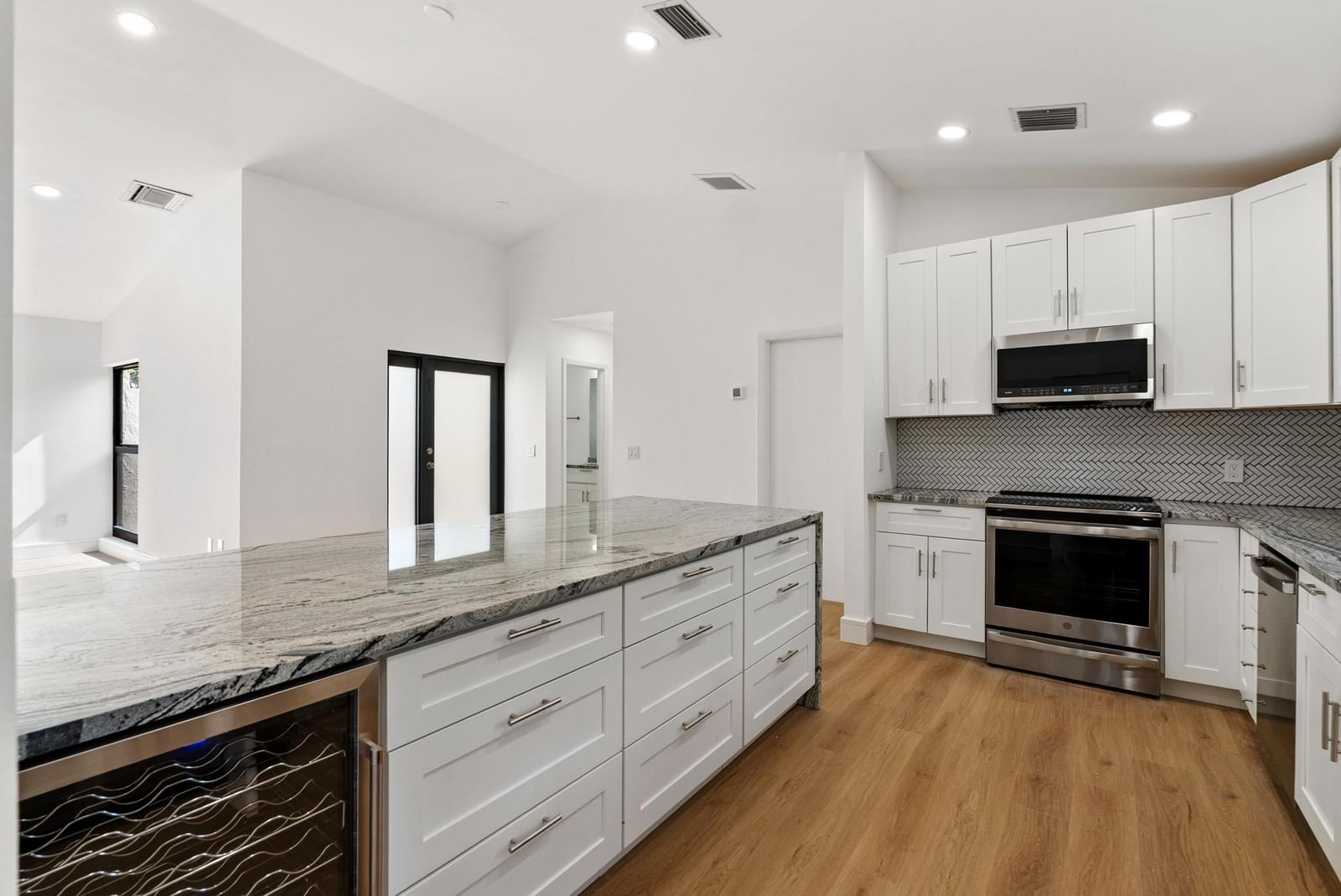 786 NW 31st Avenue, Delray Beach, FL 33445 photo 2