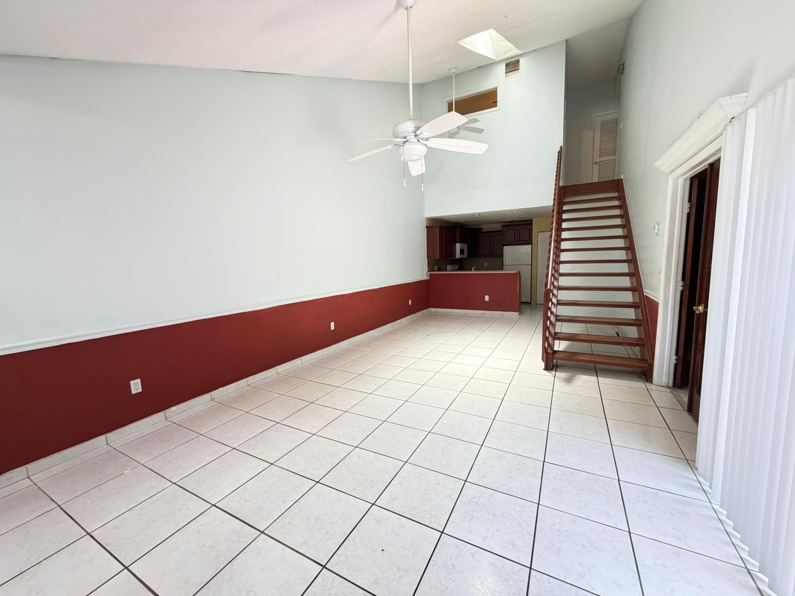 2035 Winners Circle, North Lauderdale, FL 33068 photo 2