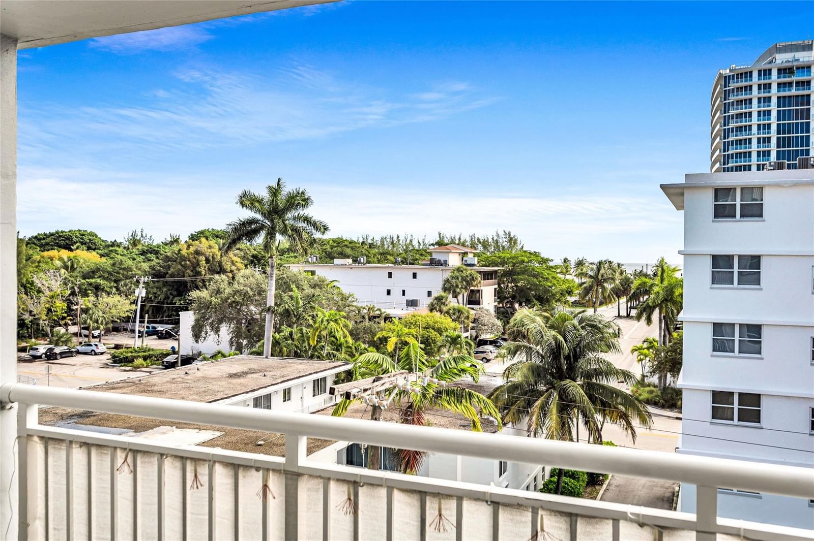 720 Orton Avenue #505, Fort Lauderdale, FL 33304 photo 2
