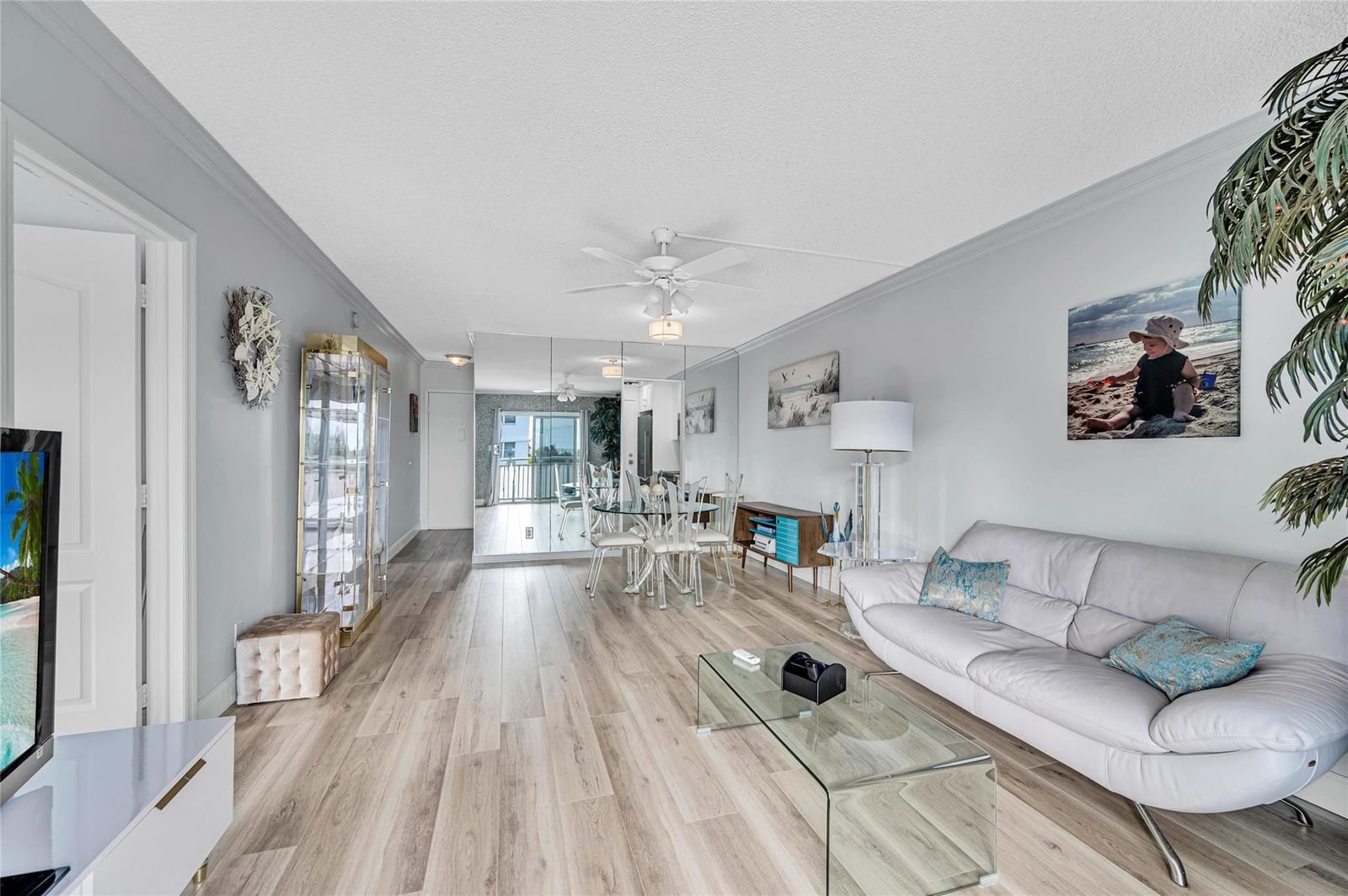 720 Orton Avenue #505, Fort Lauderdale, FL 33304 photo 5