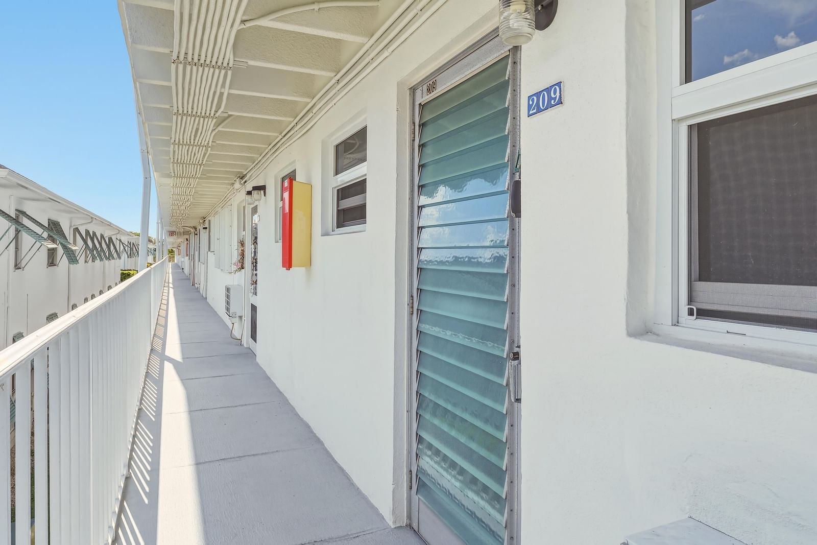 4001 S Ocean Boulevard #209, South Palm Beach, FL 33480 photo 2