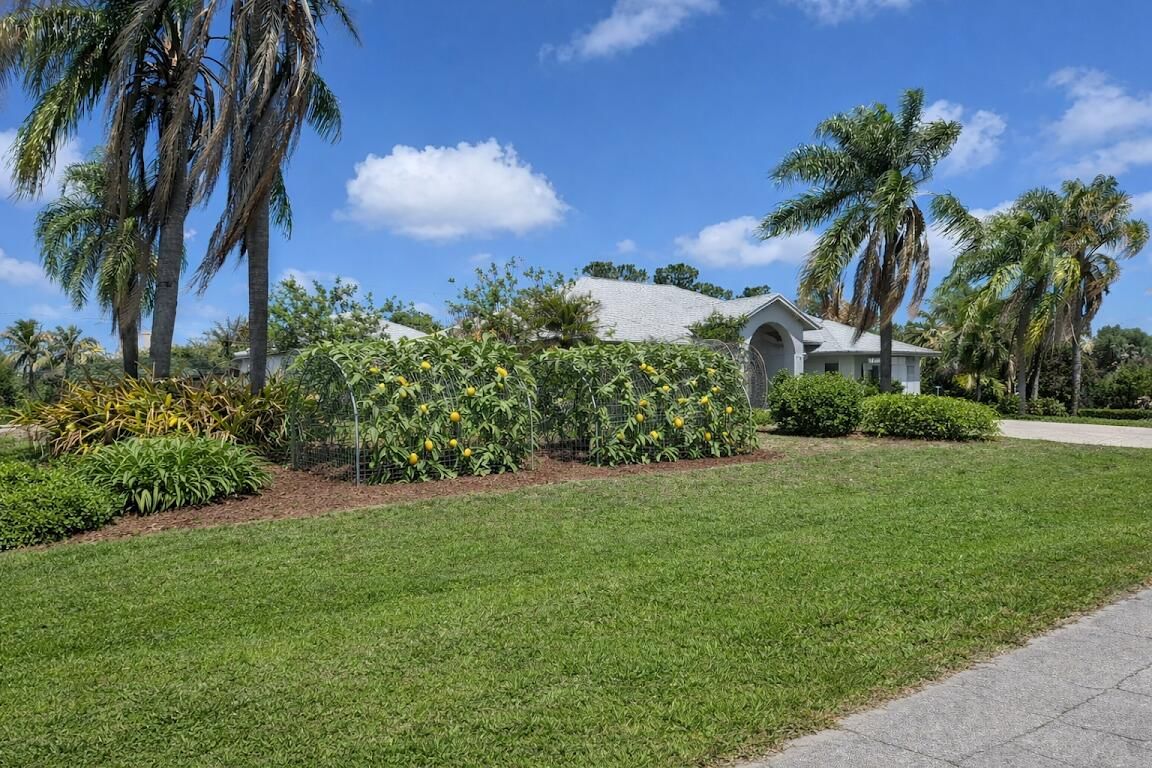 101 SW Meade Circle, Port St Lucie, FL 34953 photo 2
