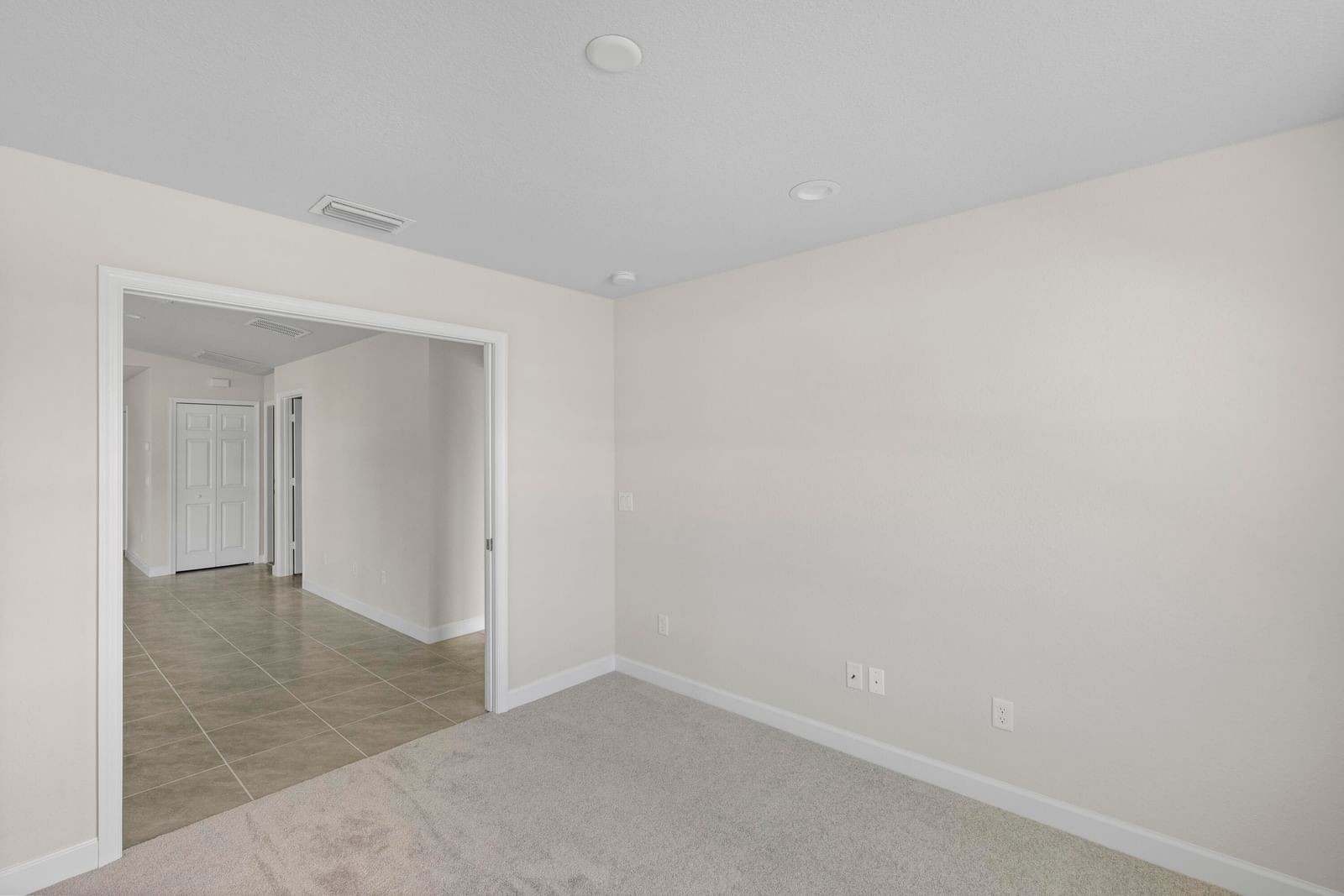 2 Las Casitas Court, Fort Pierce, FL 34951 photo 4