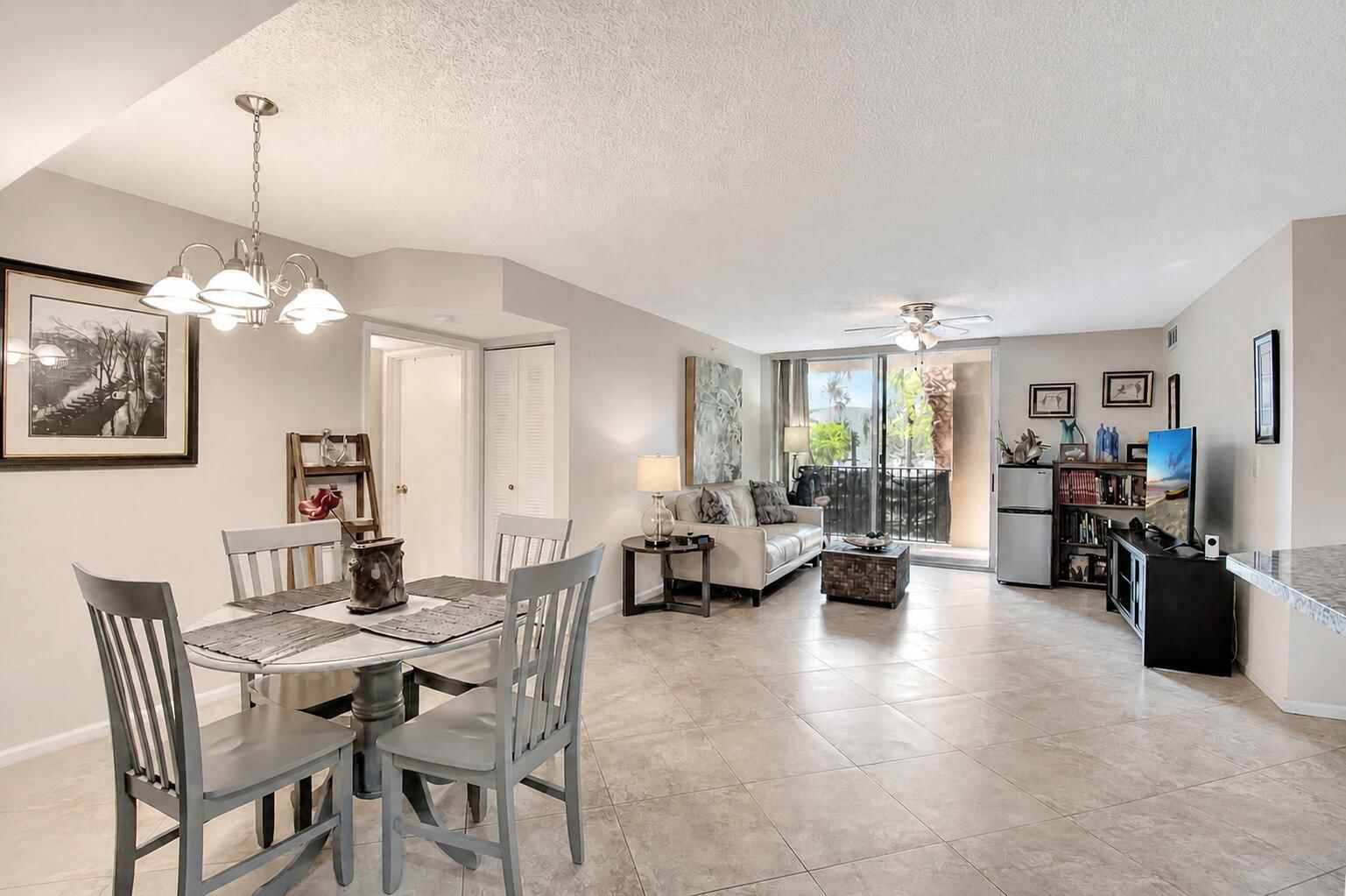 1000 Scotia Drive #204, Hypoluxo, FL 33462 photo 2