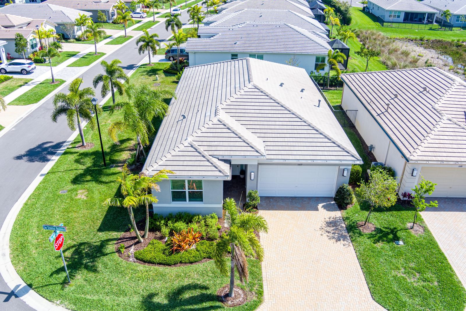 11673 SW Oceanus Boulevard, Port St Lucie, FL 34987 photo 2