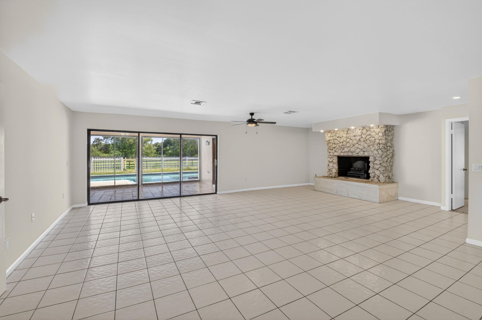 10157 La Reina Road, Delray Beach, FL 33446 photo 5