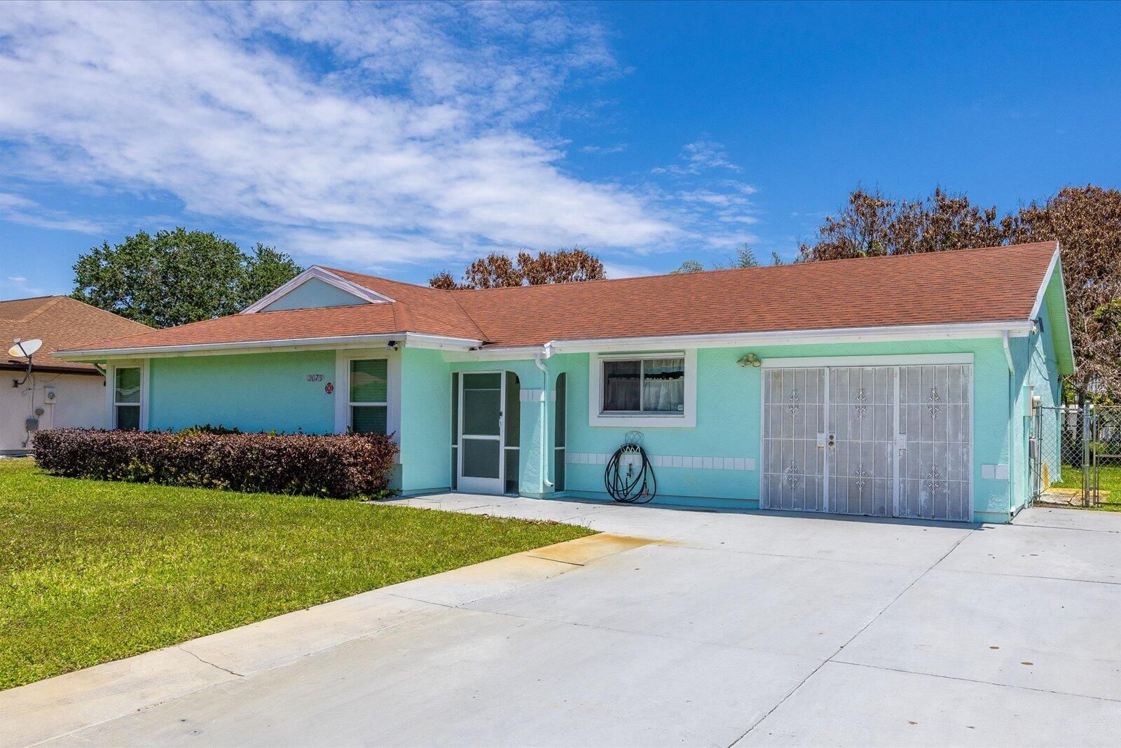2073 SE Rainier Road, Port St Lucie, FL 34952 photo 2