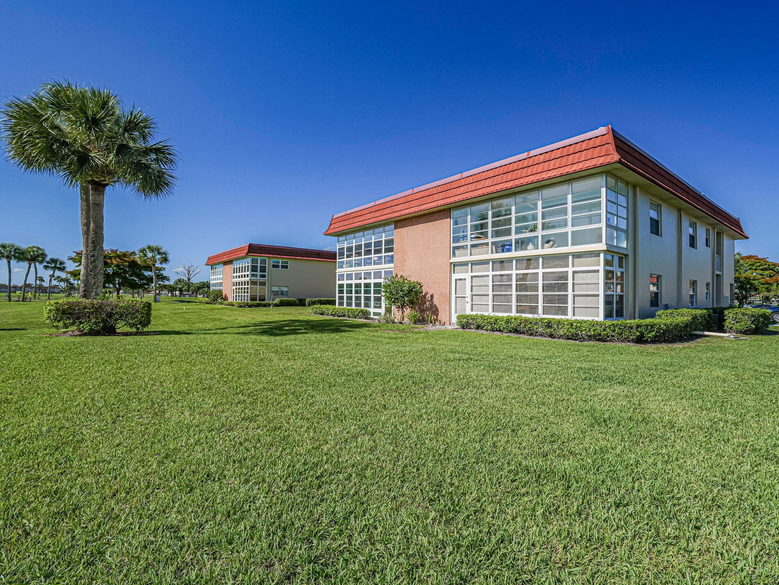 67 Royal Oak Drive #206, Vero Beach, FL 32962 photo 4