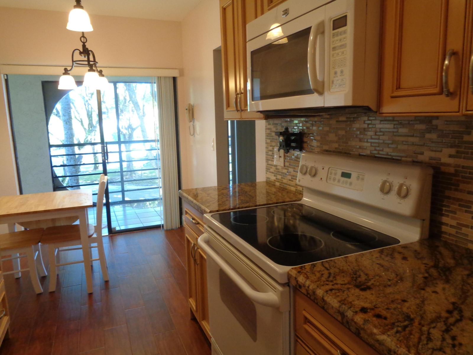 6328 W Longboat Ln Lane W #201, Boca Raton, FL 33433 photo 2