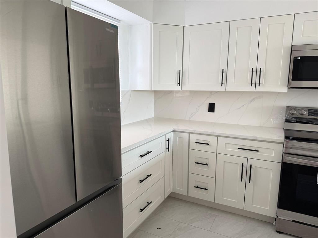112 Royal Park Drive #4b, Oakland Park, FL 33309 photo 3