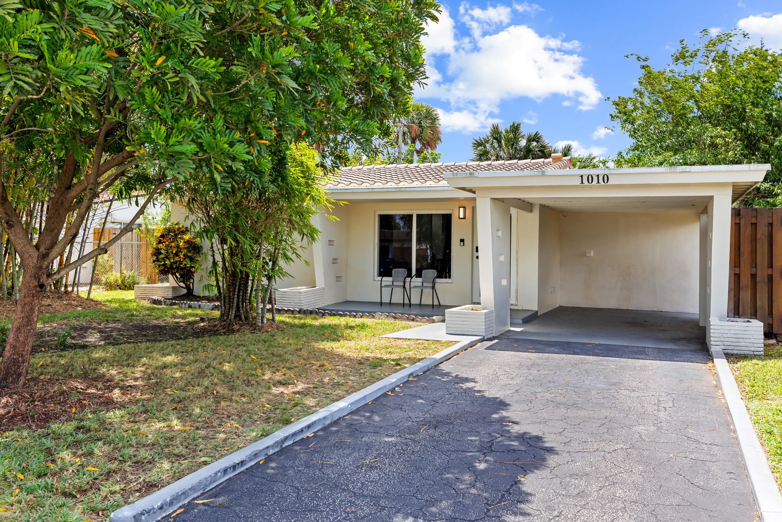 1010 SW 32nd Street, Fort Lauderdale, FL 33315 photo 2