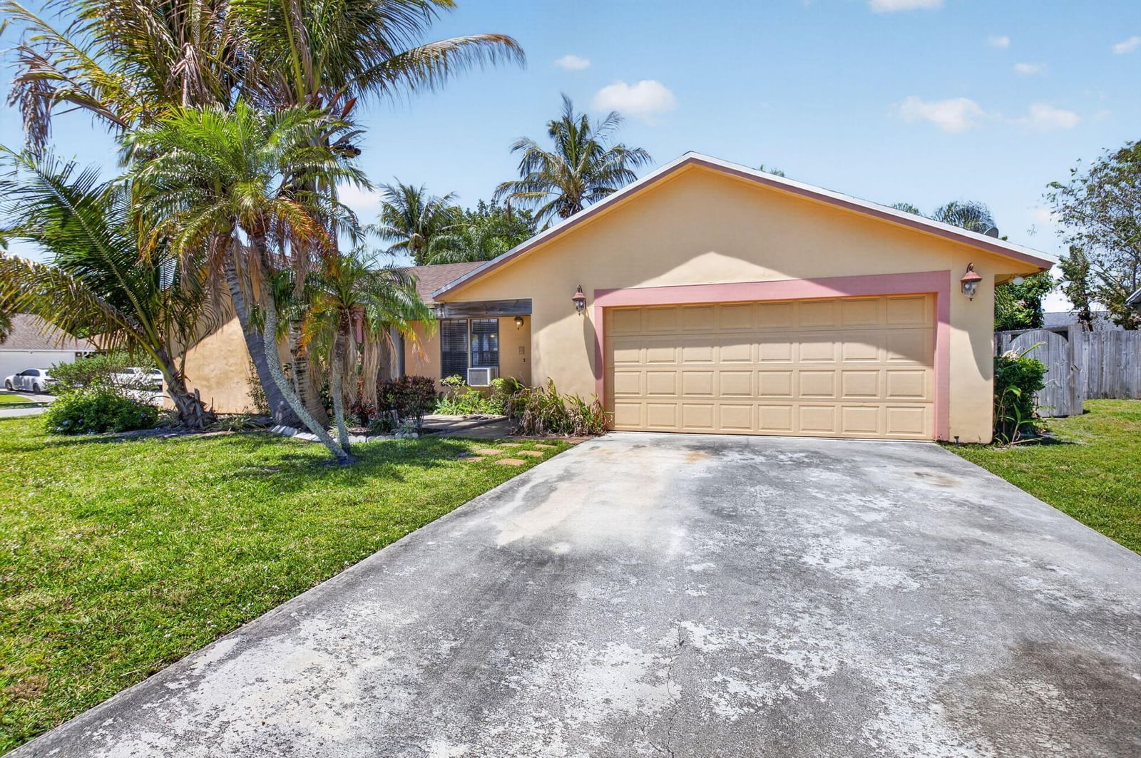 9389 Longmeadow Circle, Boynton Beach, FL 33436 photo 4