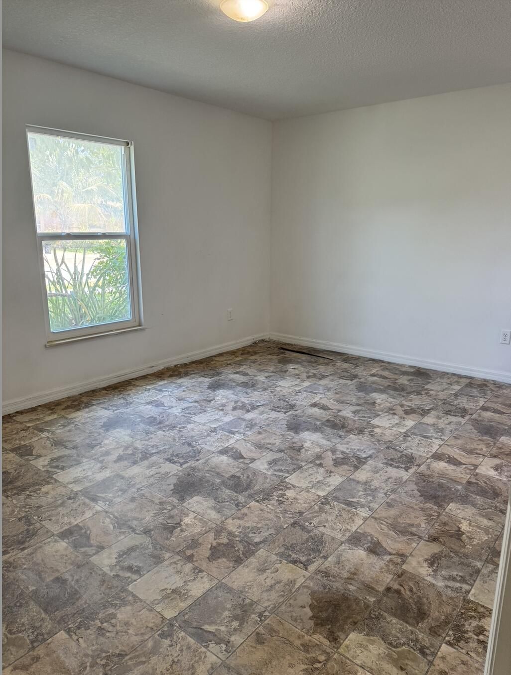 3211 Indiana Court Court, Fort Pierce, FL 34947 photo 4