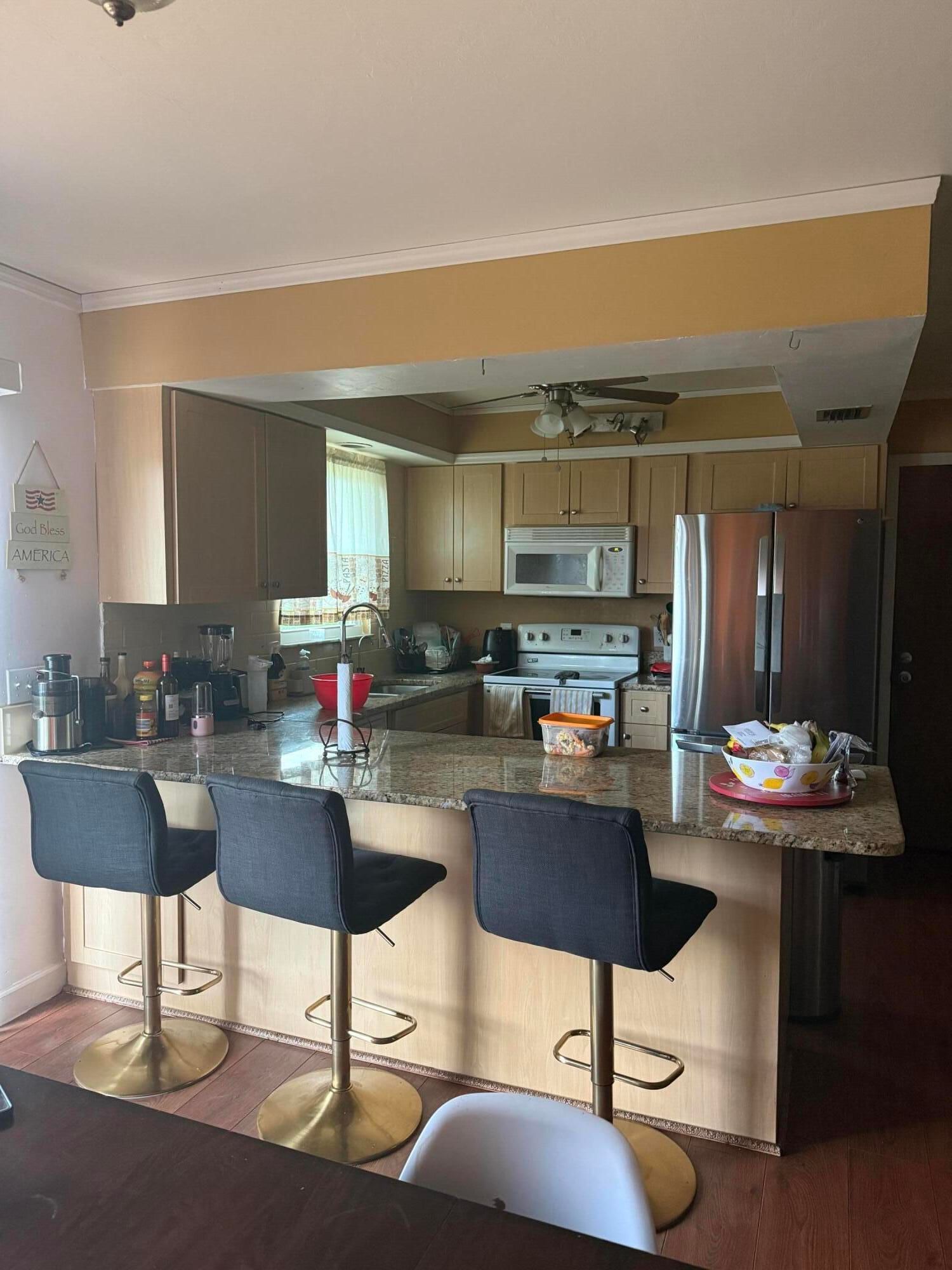1410 NE 14th Terrace, Cape Coral, FL 33909 photo 5