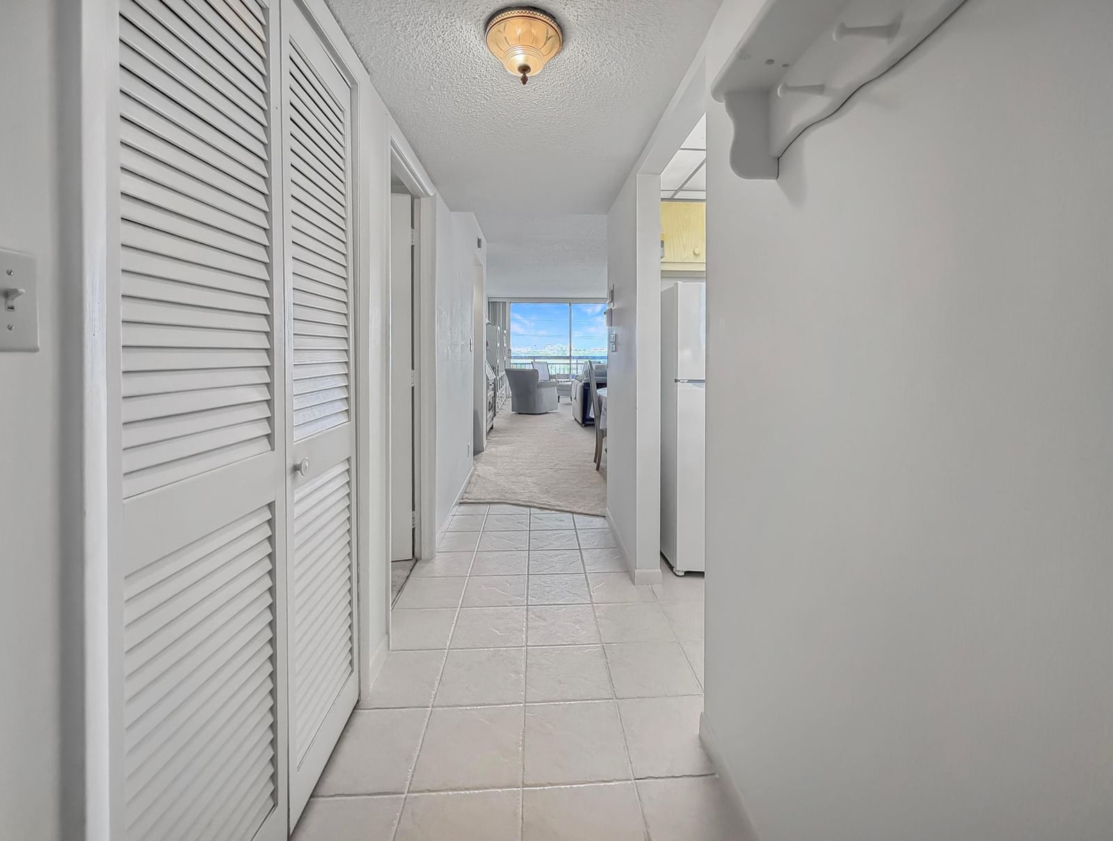 555 NW 4th Avenue #401, Boca Raton, FL 33432 photo 2