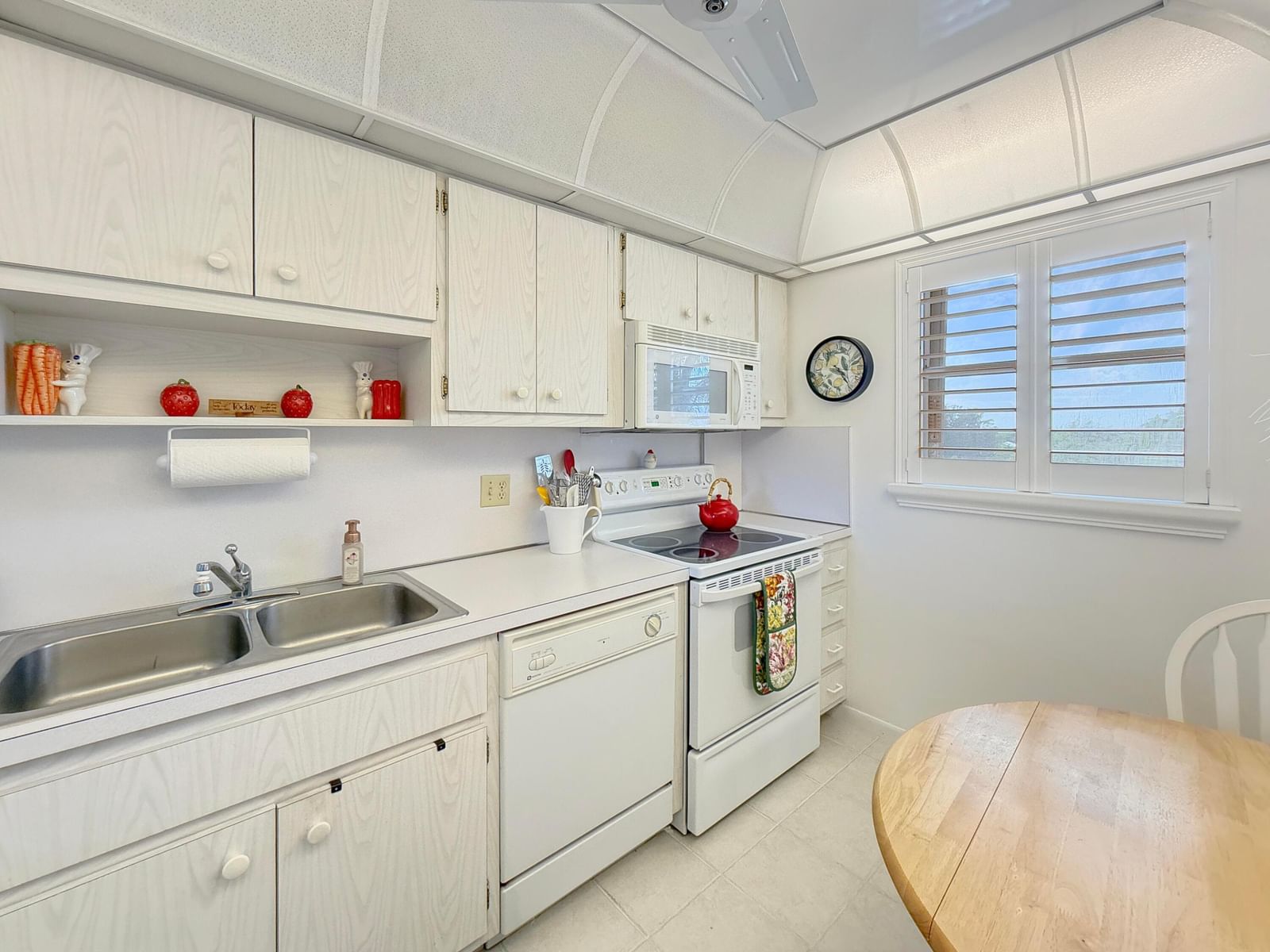 555 NW 4th Avenue #401, Boca Raton, FL 33432 photo 3