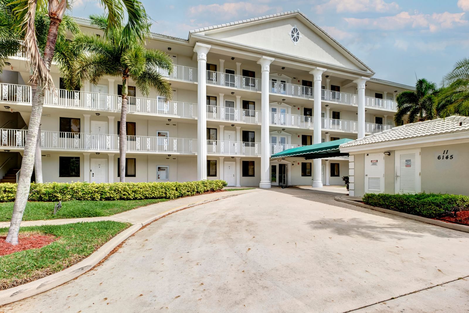 6145 Balboa Circle #103, Boca Raton, FL 33433 photo 2