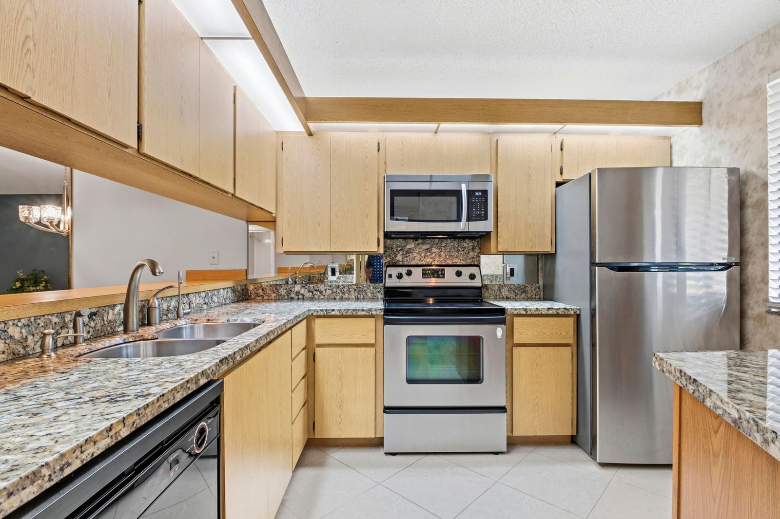 6145 Balboa Circle #103, Boca Raton, FL 33433 photo 4