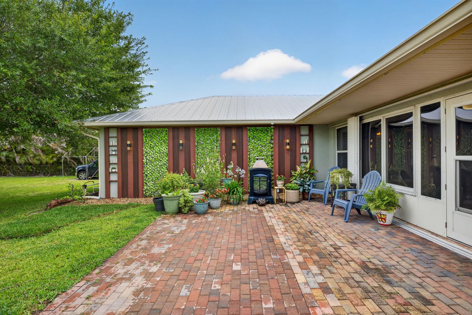 5606 Silver Oak Drive, Fort Pierce, FL 34982 photo 2